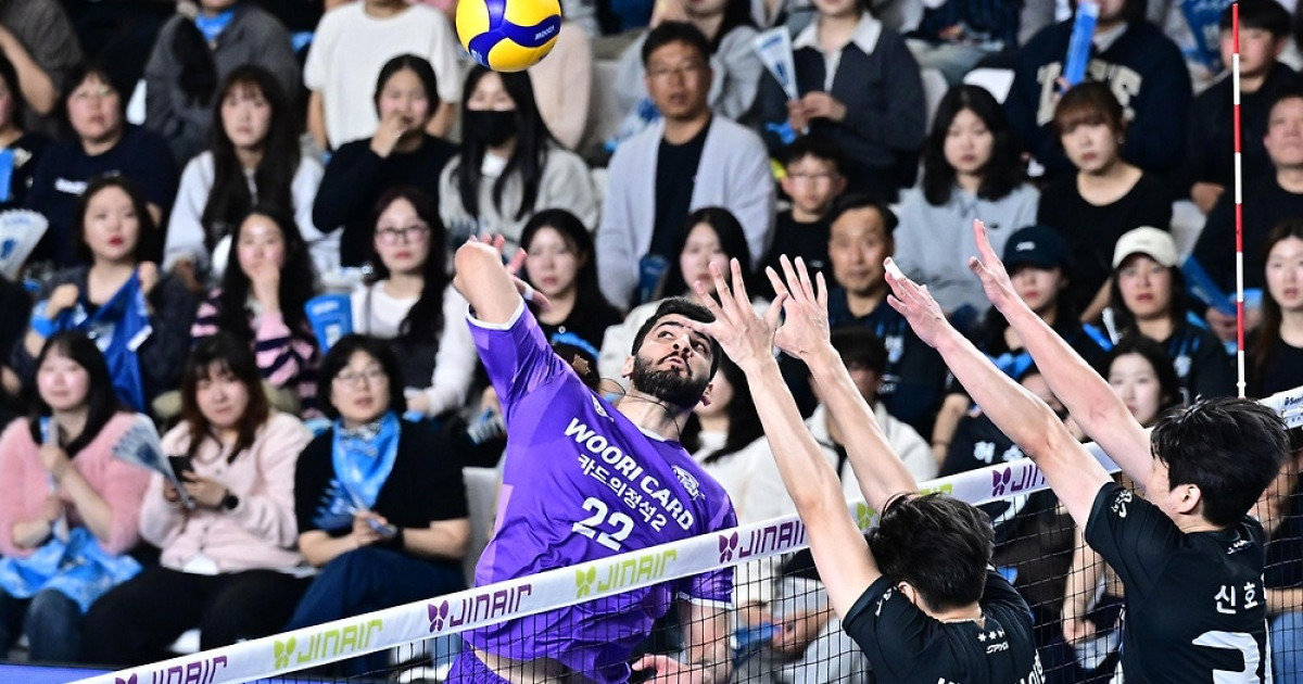 '85% 확률' 현대캐피탈 vs '배수진' 우리카드 PO 2차전 승자는