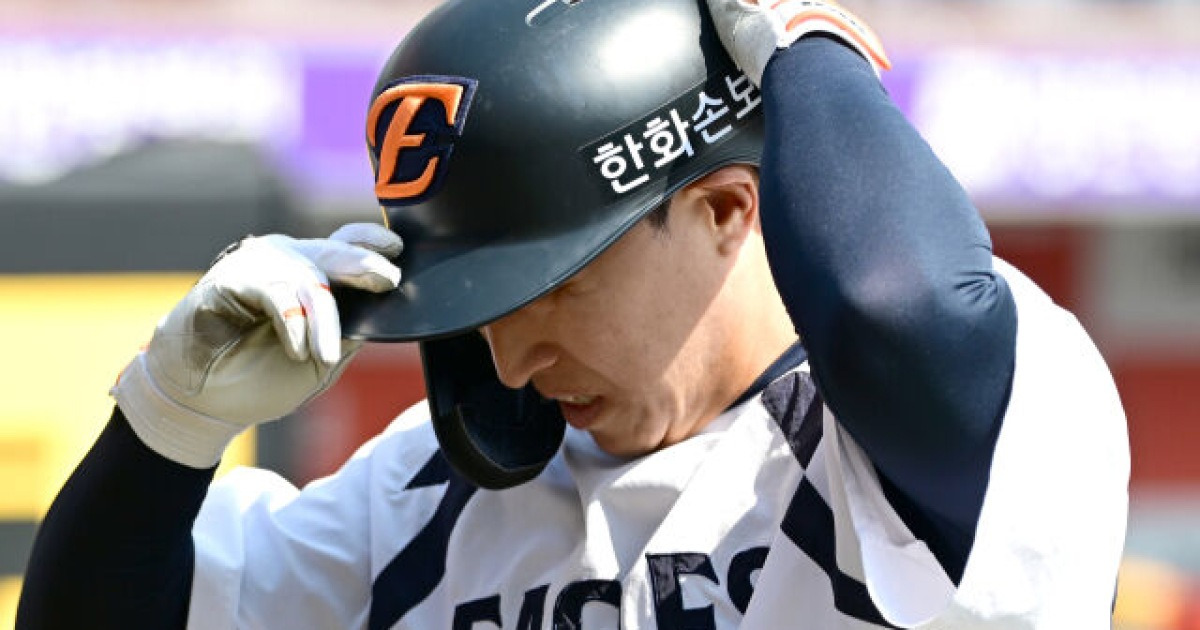 '1억 굴욕' 韓 안타왕 손아섭, 서산행 피할 수 있나…김경문도 인정 "치는 건 후배들보다 낫다, 지금 투수들 빠져서"