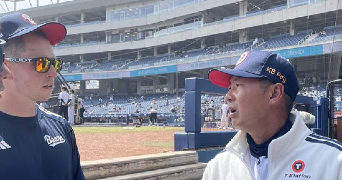 "2루 보고 송구해야지" 사령탑 꾸짖음→플렉센은 "핑계 대지 않겠다"…마무리는 훈훈한 '나이스 게임' [창원 스케치]