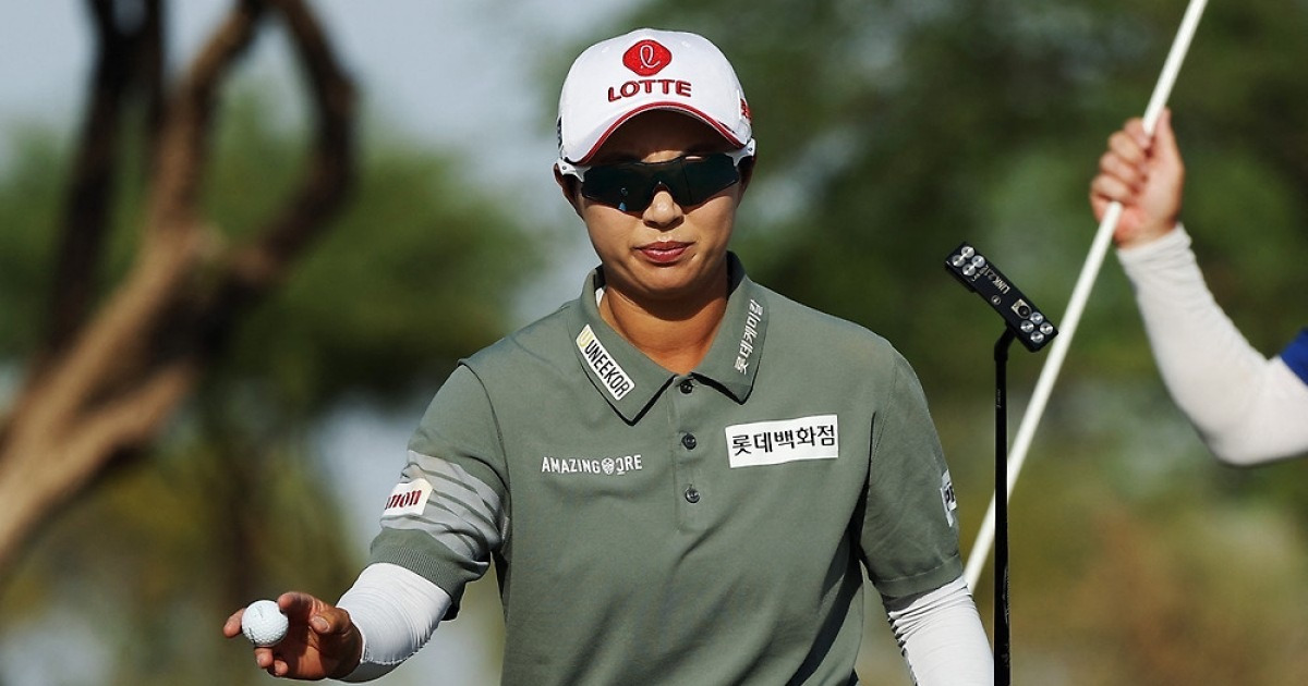 김효주, 포드 챔피언십 3R 4타 차 선두…2주 연속 우승 청신호