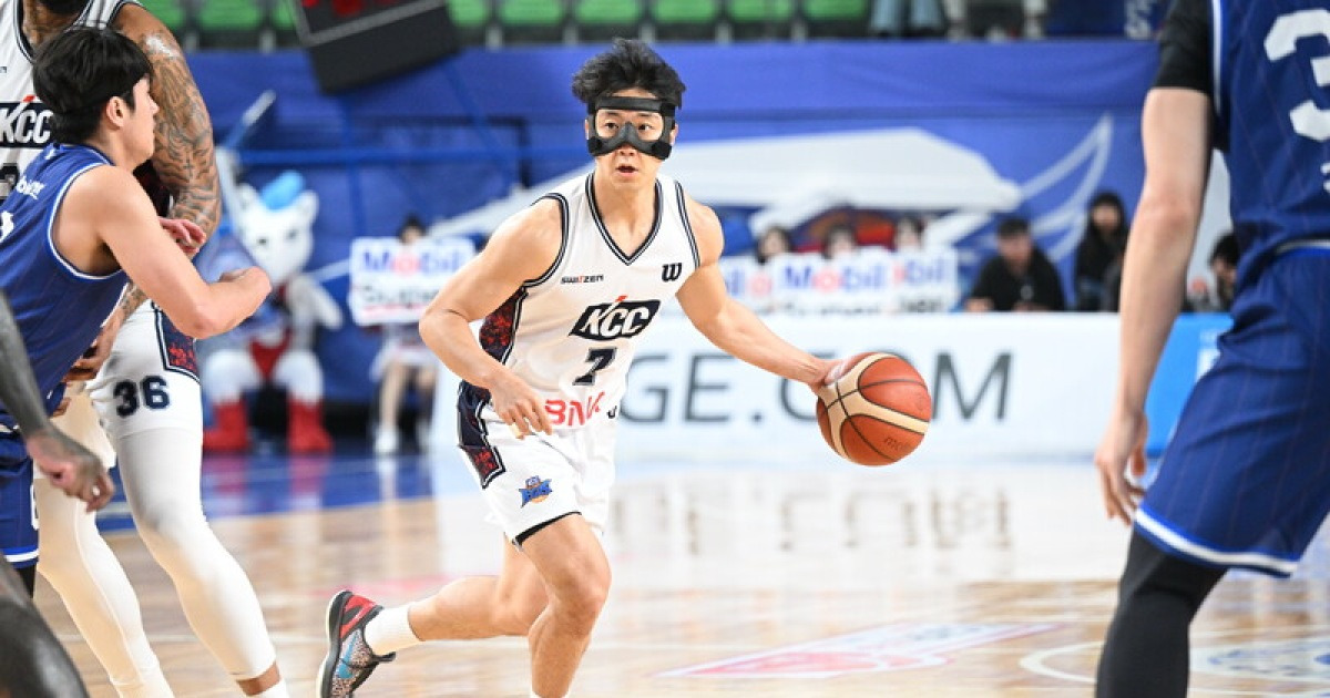 [BK 플레이어] '마스크 투혼에도 8어시스트' KCC 허훈 "다치면? 또 수술하면 돼"