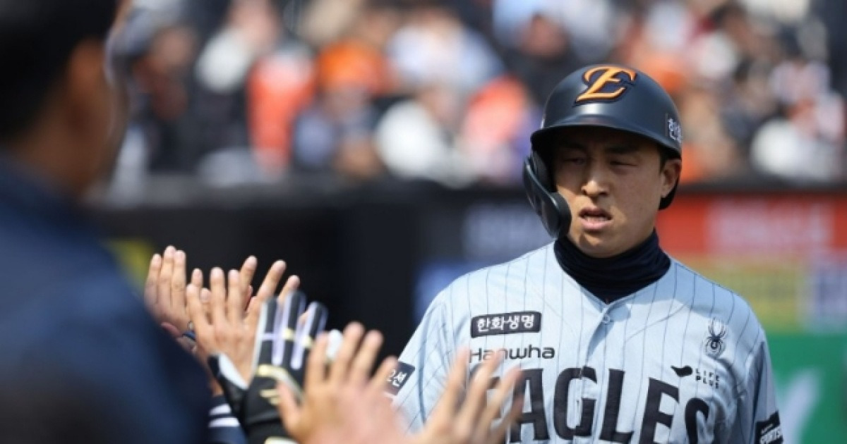 "치는 건 후배보다 훨씬 낫죠" 그런데 왜... 한화 손아섭, 2G 만에 2군행 이유 '투수 등록 위해' [KBO 엔트리]