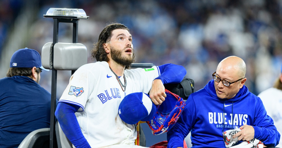 ML 복귀한 ‘前 한화’ 폰세, 시즌 첫 등판서 무릎 부상..카트 실려 교체