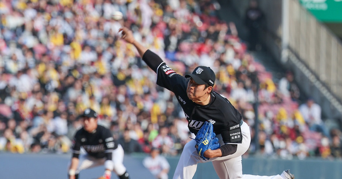 개막전부터 연투 투혼, LG전 부진조차 떨쳐버린 KT 박영현, 2년 연속 구원왕 정조준