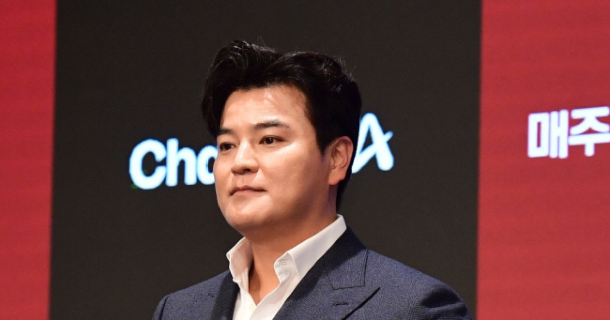 가족 향한 선 넘은 비난, 이제는 못 참는다 "모욕과 명예훼손 혐의로 고소 진행"