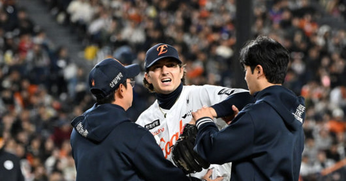 '초비상' 한화, 1패가 문제가 아니다…'다리찢기 투혼' 새 외인 긴급강판, 심각한 부상 아니어야 할 텐데 [오!쎈 대전]