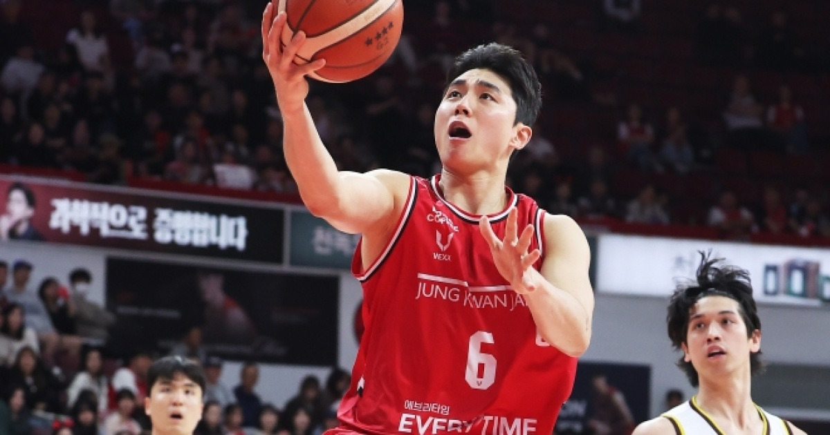 “우리 안방서 LG 잔치 허용 못 해”… 정관장, 우승 향한 불씨 살렸다