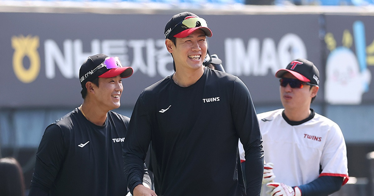 김도영-이범호도 탄식, 대기록 도둑질한 이 선수… 점프 캐치에 담긴 의미, ‘개막 3연패’ LG의 위안