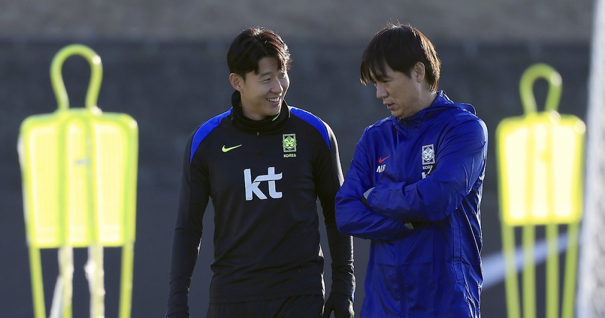 "손흥민은 여전히 팀 중심…의심 안해" 홍명보 두둔 적절할까?