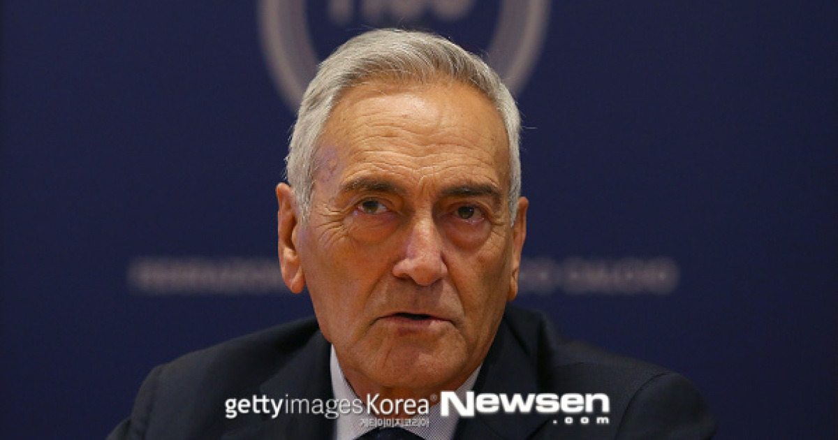 ‘월드컵 3연속 탈락’ 이탈리아 축구연맹 회장 사퇴