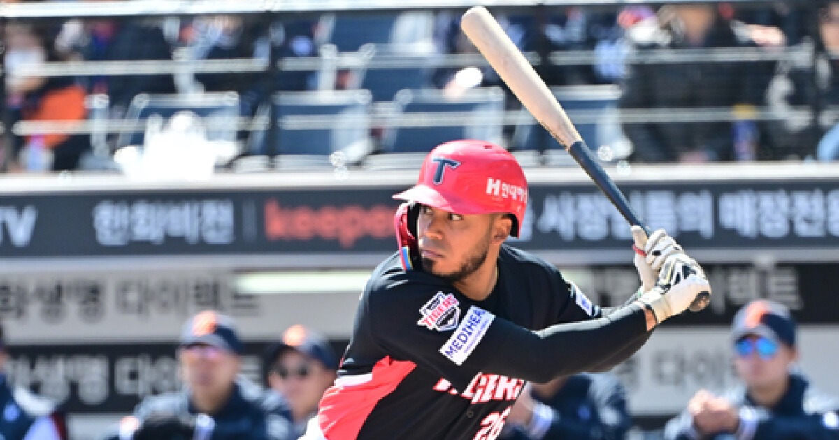 11타수 7안타→10타수 무안타, 펄펄 날던 카스트로에 무슨 일이? 이범호 "출발 좋다보니 약점 찾더라" [오!쎈 광주]