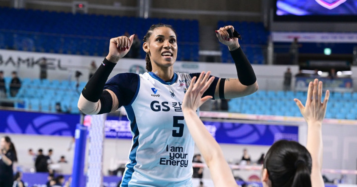 실바 35점 폭발한 GS칼텍스, 도로공사에 혈전 끝 챔피언결정전 2연승...우승까지 1승