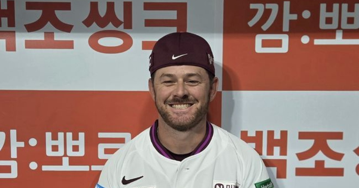 ‘안타-2루타-2루타-안타’ 타율 .444...최저 연봉 외인인데, 타율 2위 대박 터지나