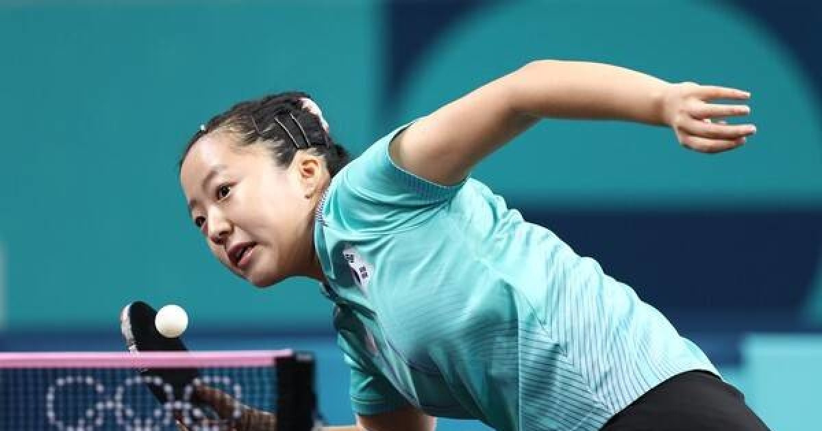 중국 선수에게 '11-0', 이게 실화… 신유빈, 여자단식 최초 월드컵 4강 쾌거