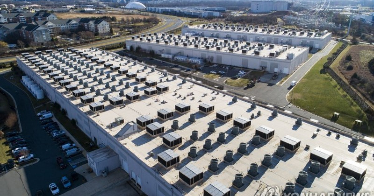 AI 주도권 좌우할 ‘인프라’… 빅테크 1000조 투자경쟁 점화 [이구순의 테크프리즘]