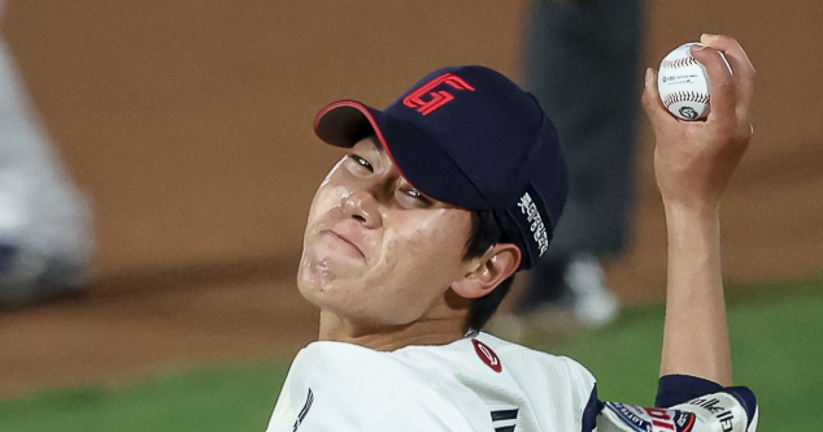 롯데 1R 루키 아쉬웠던 데뷔전…"선수 키워야 하는 상황 아닌가" 사령탑 화살 포수로 향했다, 왜?