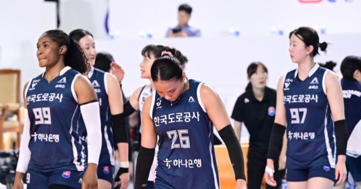 '1위의 자멸' 한국도로공사, 사람을 버리고 얻은 것은 전패뿐이었다 [유진형의 현장 1mm]