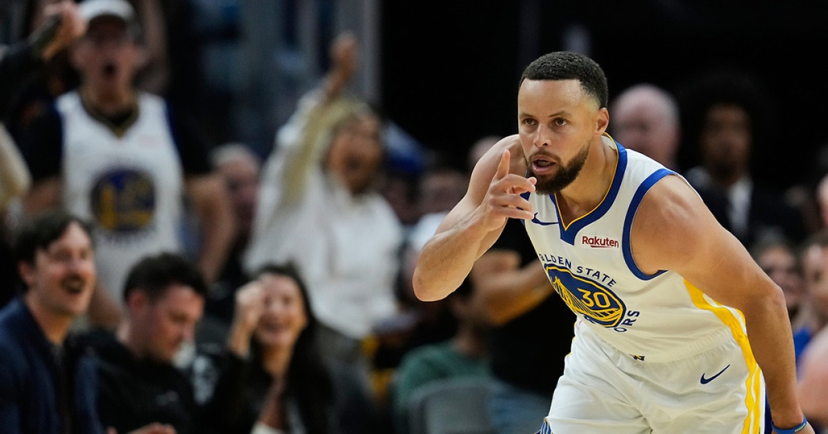 28경기 만에 돌아온 커리, 복귀전서 3점슛 5방 ‘쾅쾅쾅쾅쾅’+29점 ‘맹폭’, 하지만…GSW, 휴스턴에 1점차 석패, 4연패 수렁