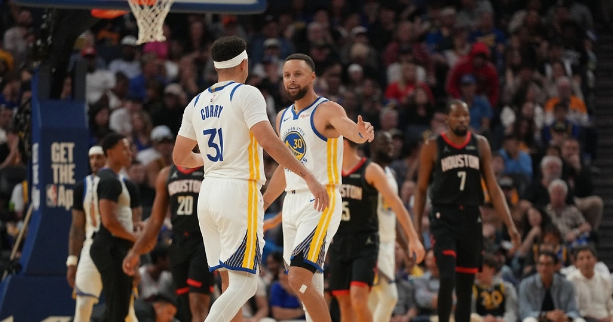 NBA 골든스테이트 커리, 2개월 만의 부상 복귀전서 29점