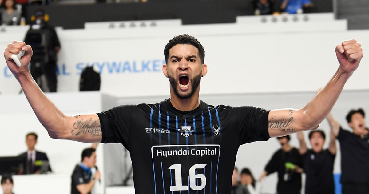 논란의 서브 날린 당사자 레오의 한 마디 "그 분노가 100% 경기력으로 나왔다" [천안 현장]