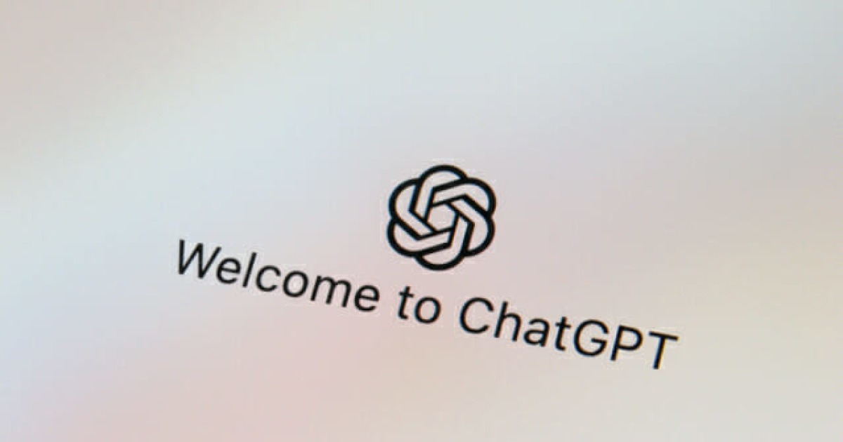 AI가 '쇼핑' 바꿀까…유통업계, 챗GPT 선점 경쟁