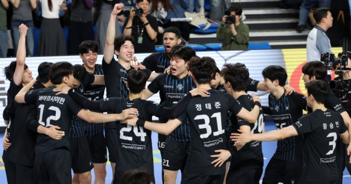 오심 논란 딛고 압승… 현대캐피탈 ‘반격의 서막’