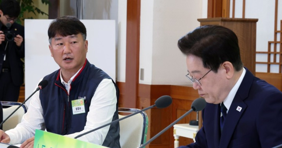 [속보] 민노총 “AI가 일자리 위협” 우려에…李대통령 “너무 공포감 가질 필요없어”