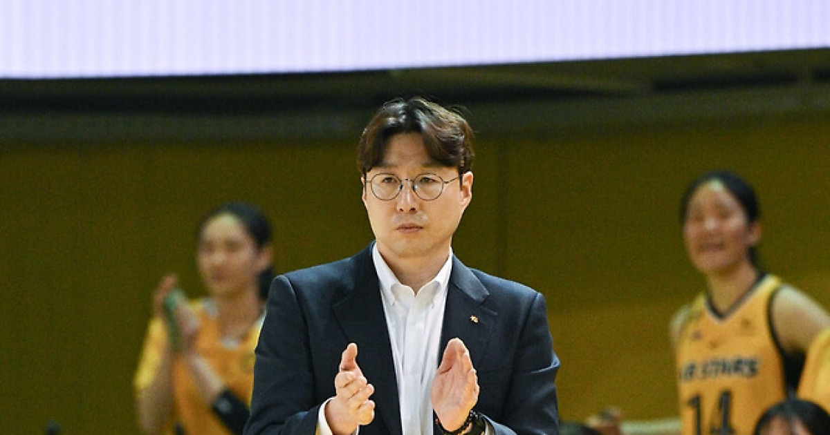 [웜업터뷰] '1차전 완승' 김완수 감독 "우리도 사람이다... 하지만 방심은 금물"