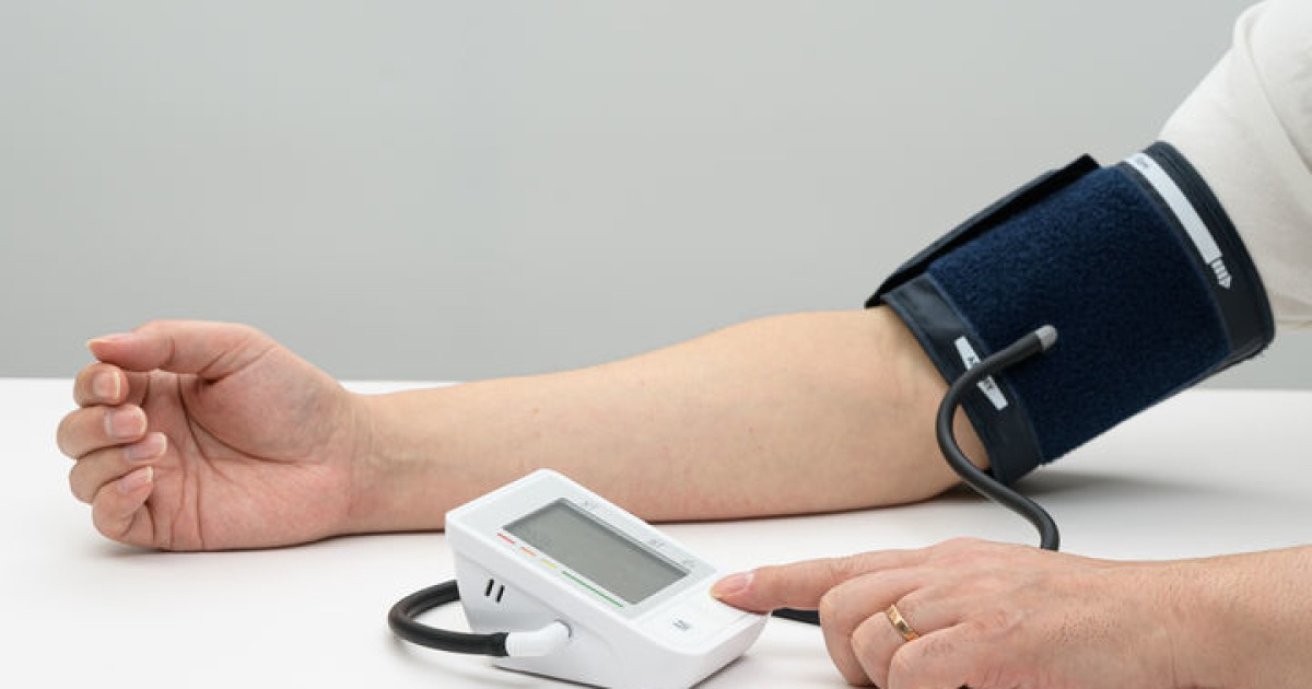 고혈압 생활습관 관리 관련 이미지