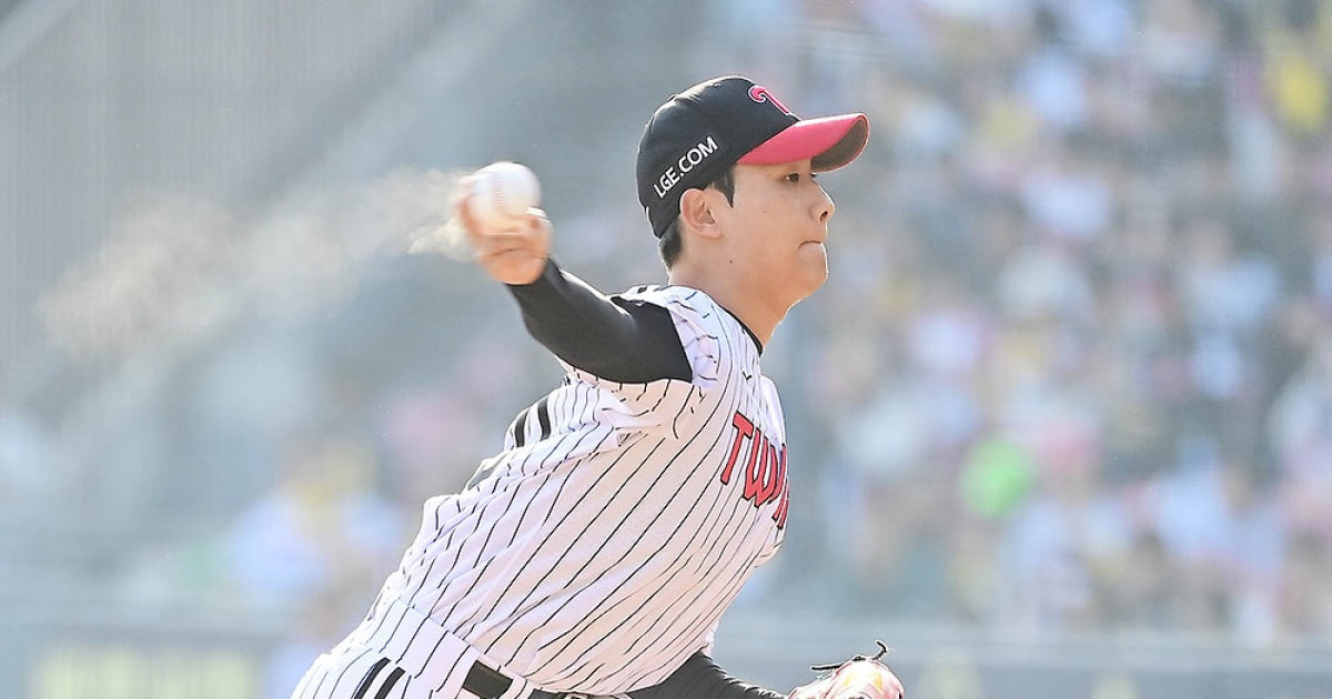 LG '미스터 제로 사이드암' 관리 매뉴얼 철저하네…'연투는 주 1회만→20구 넘어가면 연투 금지' 조항 추가 [잠실 현장]