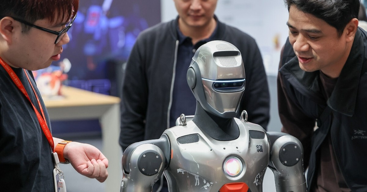 美서 복귀하는 中 AI 인재들…"보수도 실리콘밸리 뛰어넘어"