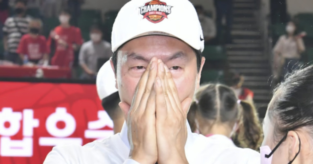 "스포츠 정신 엿 바꿔먹었나" "벤치에 마이크 설치해야" 승부조작급 사태 터진 KBL, 팬들은 바보가 아니다