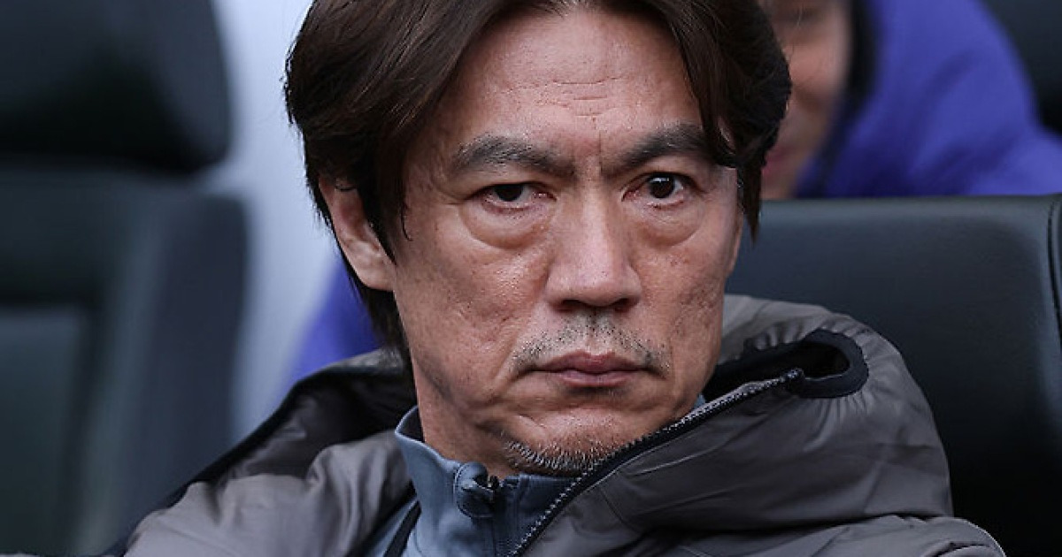 ‘백 스리 고집→A매치 평가전 2연패’ 한국 축구 좌절…북중미 월드컵 32강 진출 가능성 낮다 ‘배당률 A조 3위’