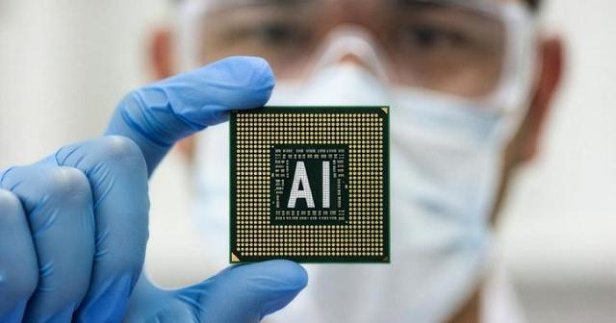 AI가 끌어올린 반도체 호황…한은 "내년 상반기까지 지속"