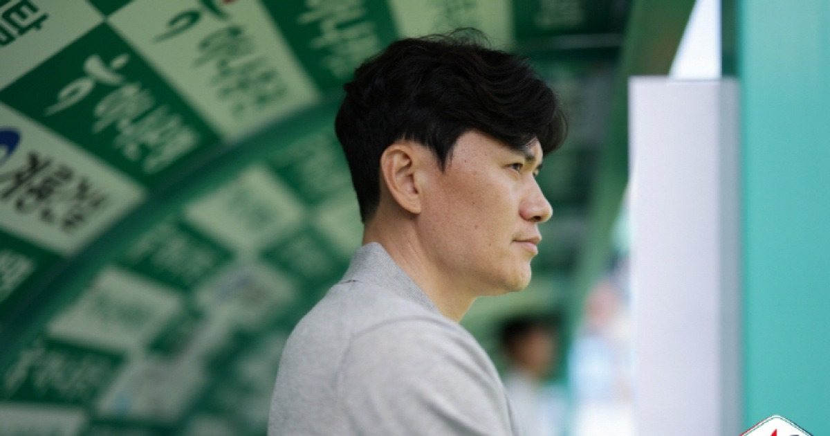 '2연승' 정경호 감독이 이정효 감독에 대해 고마움을 표시한 이유는?[현장 기자회견]