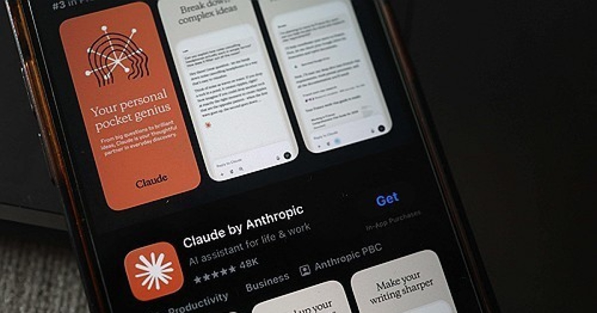 클로드, 국내서 '톱3'로 수직 상승…AI시장 판도 흔든다