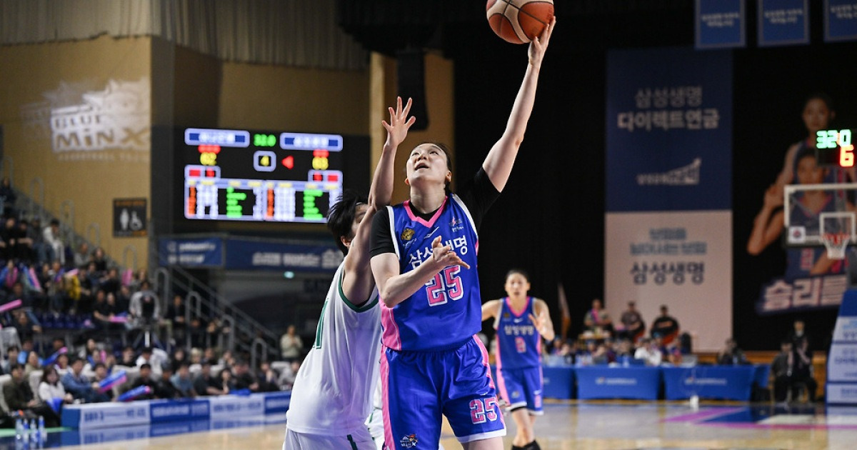 삼성생명, 여자 프로농구 챔피언전 진출까지 1승 남았다