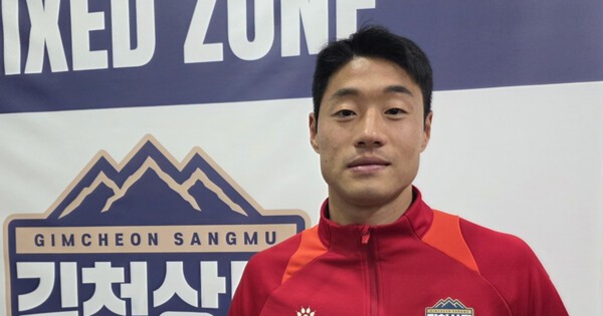 [현장목소리] "부모님 오신다고, 부담 너무 덜었다"...100G 자축포 무산된 '고참' 이건희, 아쉬운 쓴웃음 "다음 경기 확실한 눈도장"