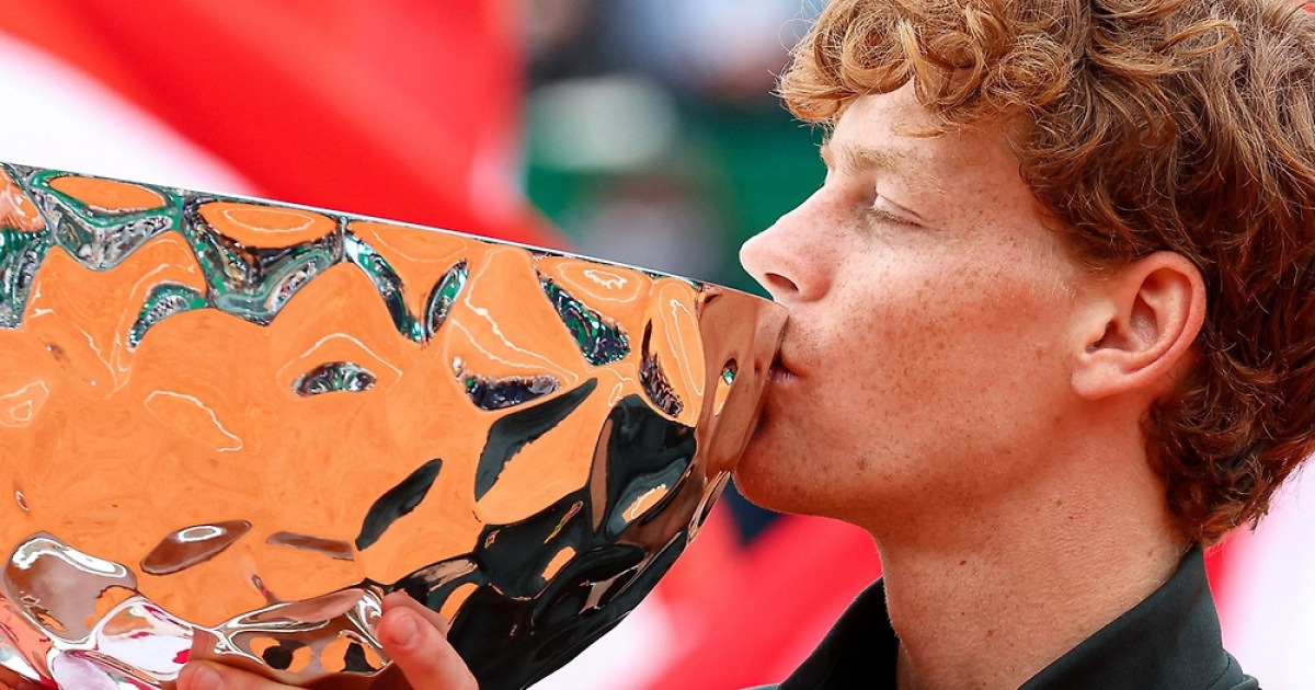 신네르, 알카라스 꺾고 몬테카를로 우승, 역대 두 번째 단일 시즌 ‘선샤인 더블’+몬테카를로 제패…세계랭킹 1위도 탈환