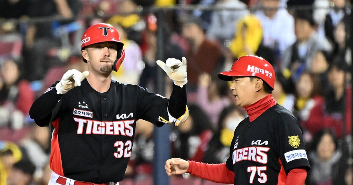 KIA, '단돈 2억'에 이런 선수를 품다니…"나중엔 잘 칠 것" 꽃감독 믿음 현실로