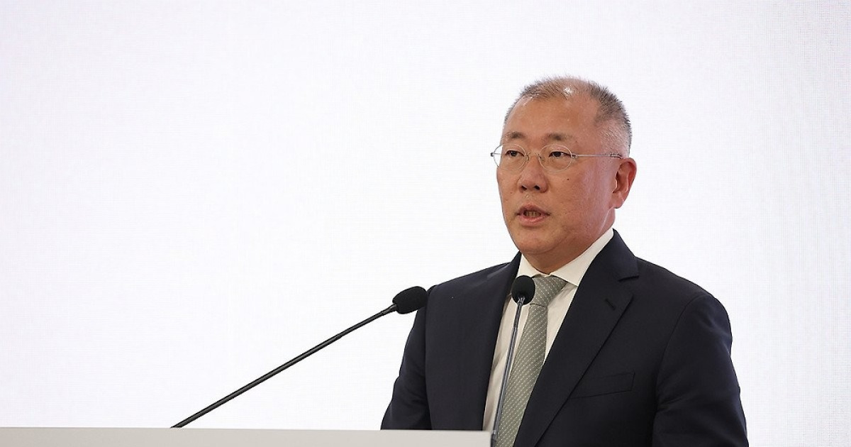 정의선 "로보틱스·AI는 성장 핵심축…美에 260억달러 투자"