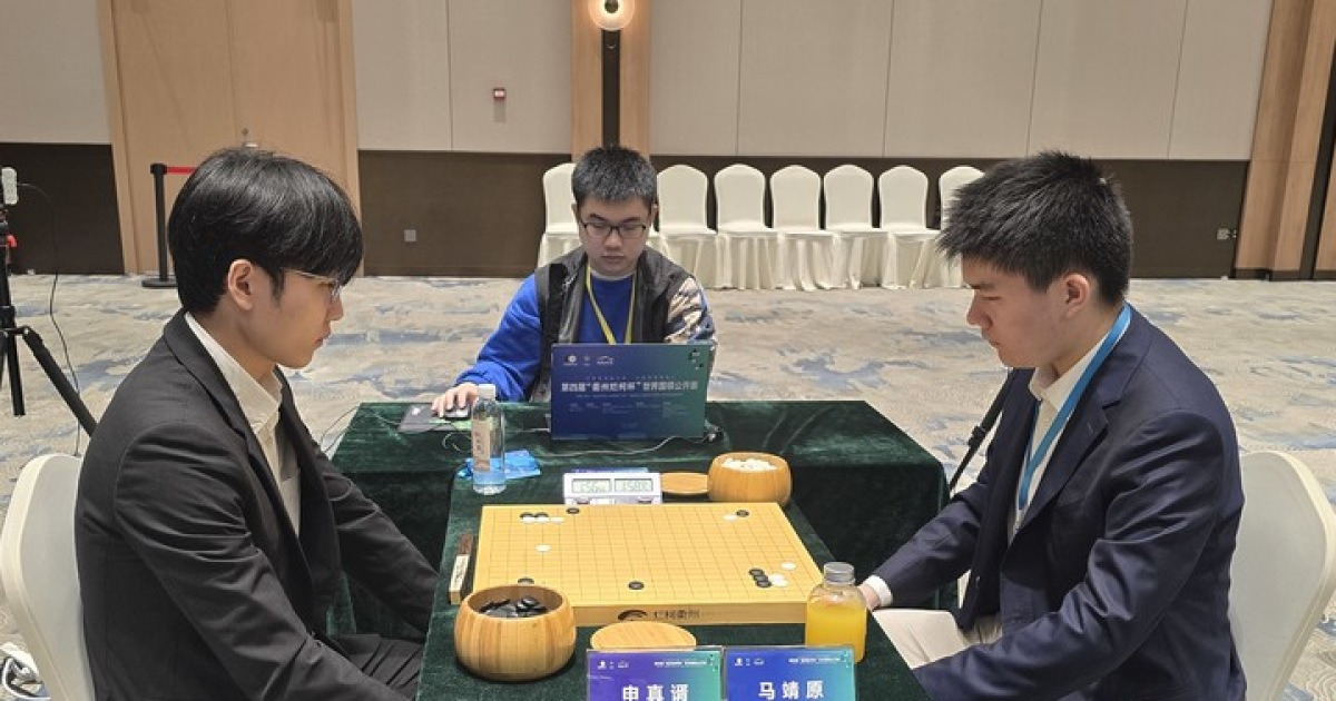 신진서, '중국 바둑의 미래' 완벽 제압…변상일 등 줄줄이 승전보