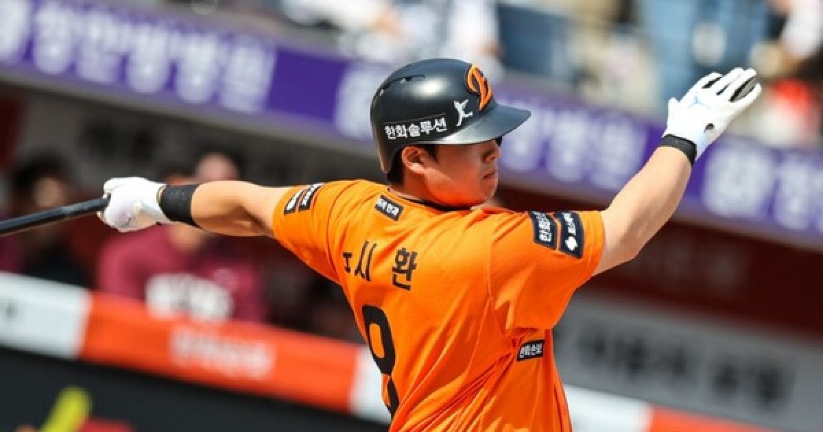 '채은성 문책성 교체-노시환 2군행'… '믿음의 야구' 김경문 감독 달라졌다[초점]