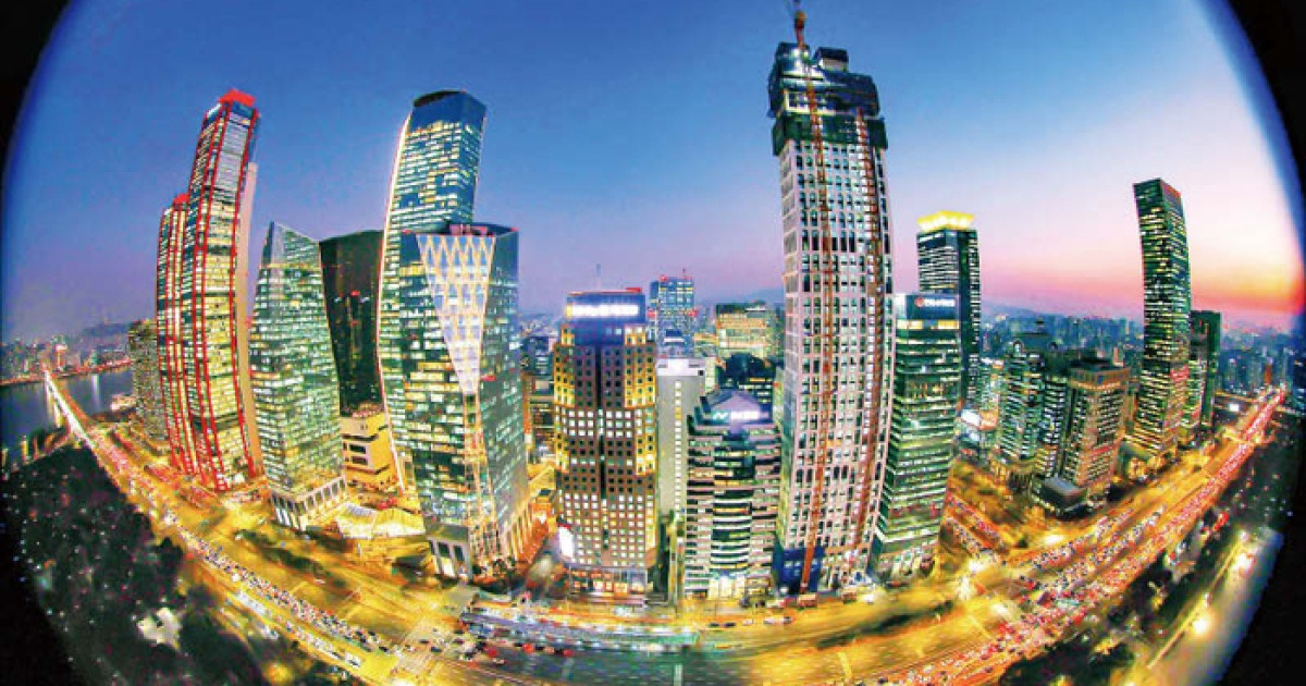 AI가 바꾼 제조업 밸류에이션 공식 뭐길래