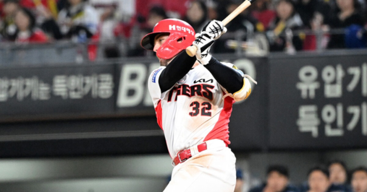 멋지다! 데일, 외인 데뷔 13경기 연속안타 신기록...KBO 1위 18경기도 뛰어넘을까 [오!쎈 광주]