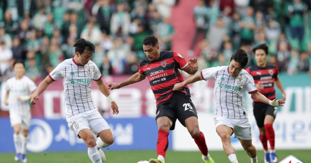 터져야 올라간다...'홈 8연전 막바지' 포항, 기세 반전 위한 포인트는 역시 '득점'