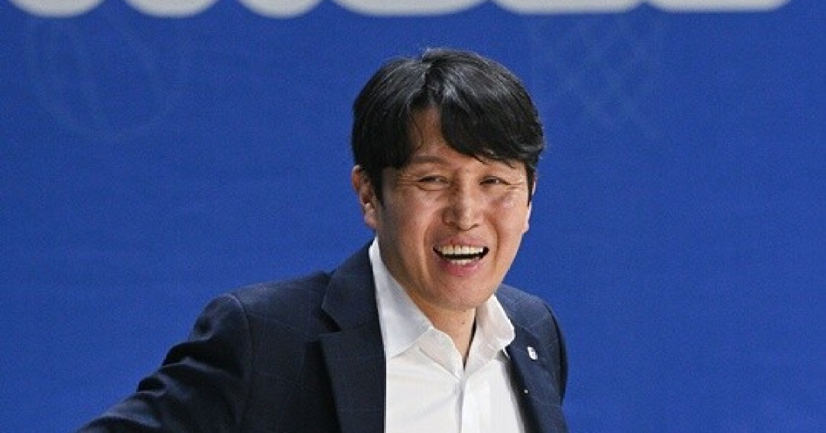 “21년 묵은 짐, 어떻게 정리해야 할지...(웃음)”
