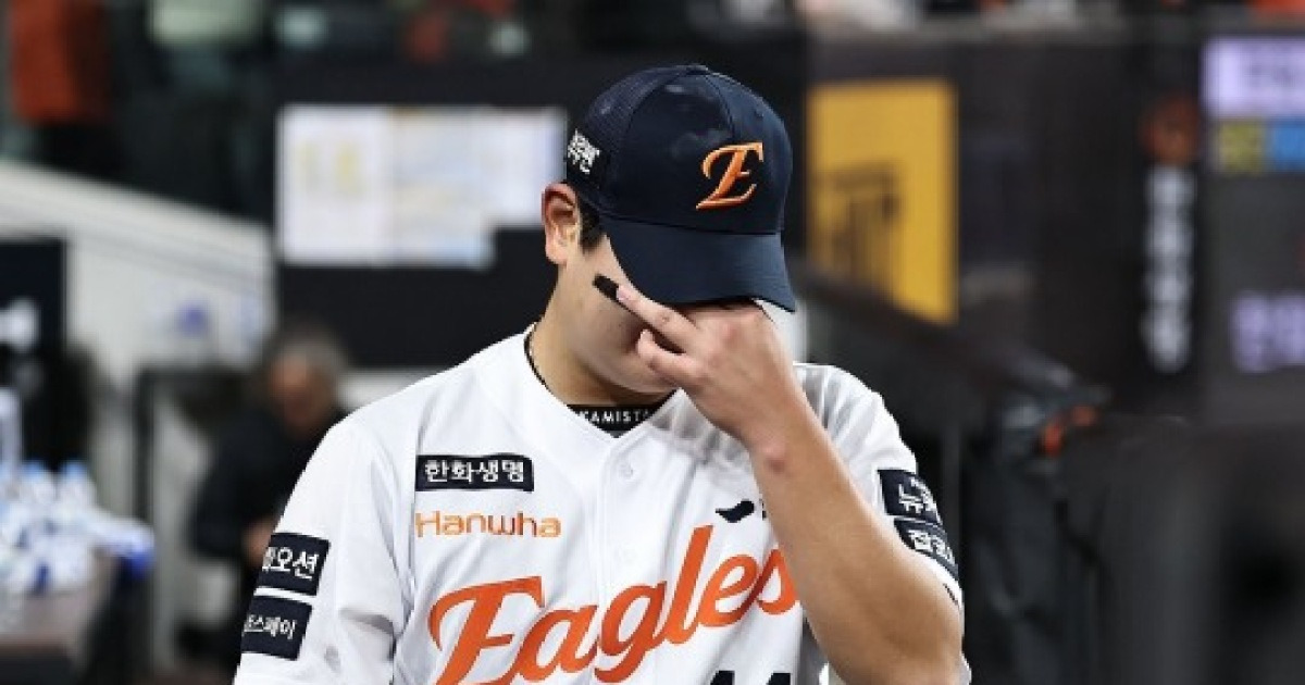 '살다 살다 이런 마무리 투수와 감독-투코는 처음!'...4사구 7개에 밀어내기 4실점 김서현보다 더 큰 문제는 김경문, 양상문의 '방치'
