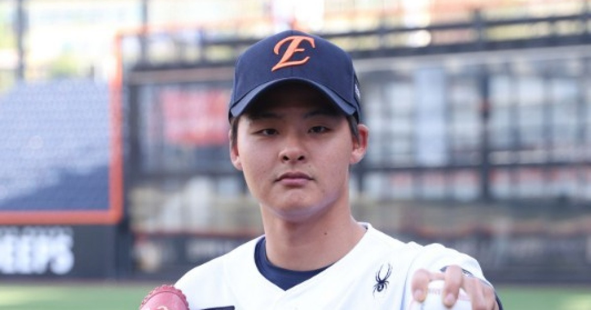 "볼넷만 안 주면 1군 붙박이" 한화 팬들의 '웃픈' 환영 인사…첫날부터 빠르게 녹아든 군필 좌완, 마운드에 활력소 될까