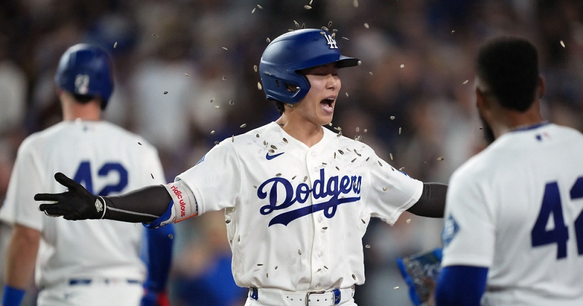 김혜성에 유독 까탈스러운 로버츠 감독, '선제 투런포→3연타석 삼진'에 뭐라 할까? 여전히 안심할 수 없는 처지